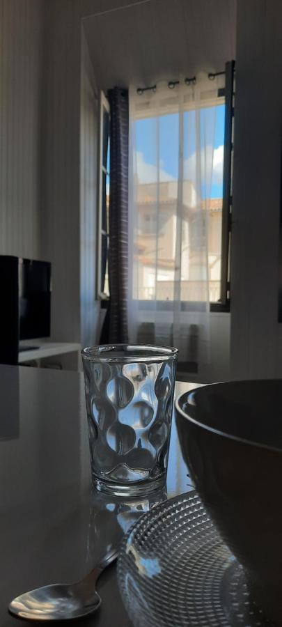 Le Telly-Centre Ville-Petits Prix-Ideal Pour Rayonner Sur La Ville Каркасон Екстериор снимка